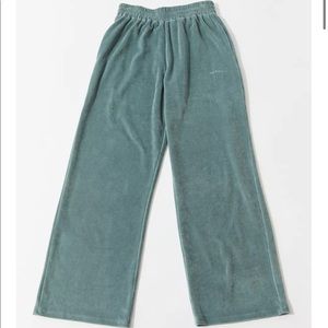 Iet Frans. . . Velour Puddle Pant